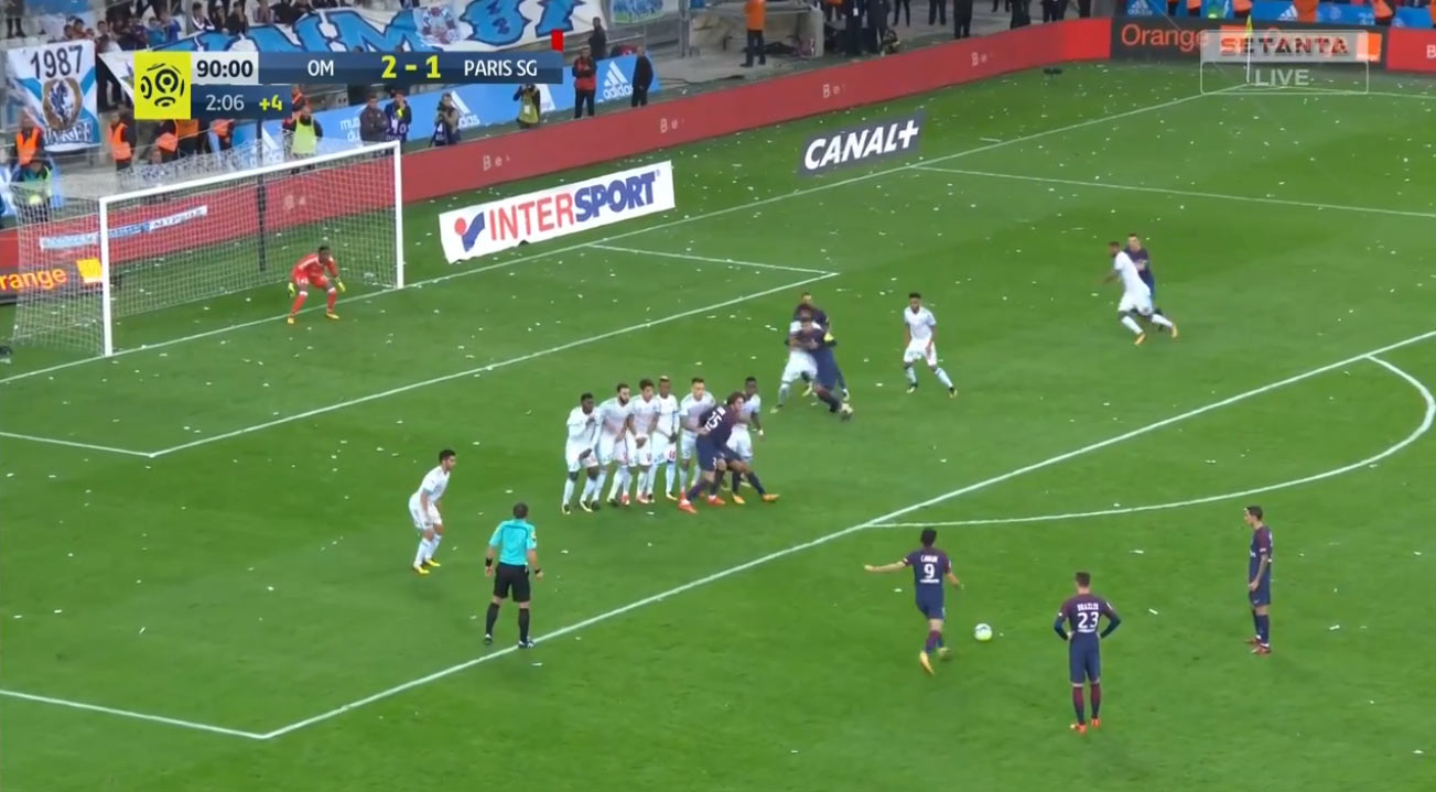 Edinson Cavani parádnym gólom z poslednej minúty zabezpečil PSG remízu na pôde Marseille! (VIDEO)