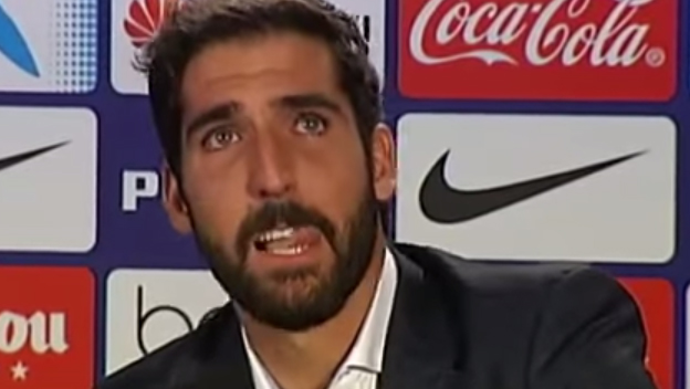 Keď aj chlapi plačú: Raul Garcia neudržal slzy pri rozlúčke s Atleticom Madrid (VIDEO)