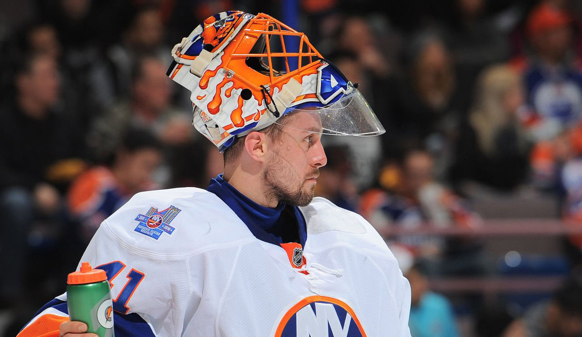 Jaro Halák je späť: New York Islanders ho povolal z farmy do NHL!