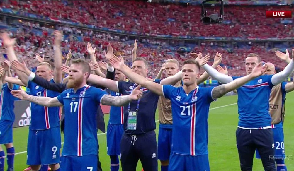 Komentátor z Islandu takmer dostal infarkt po víťaznom góle proti Rakúsku a postupe do osemfinále! (VIDEO)
