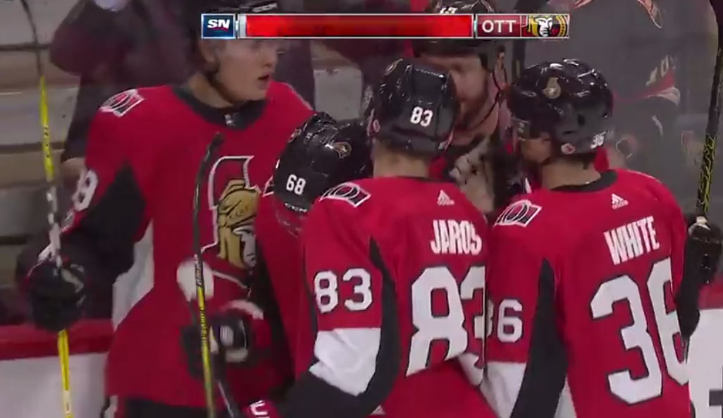 Christián Jaroš pri svojom debute za Ottawu Senators asistoval pri parádnom góle Hoffmana! (VIDEO)