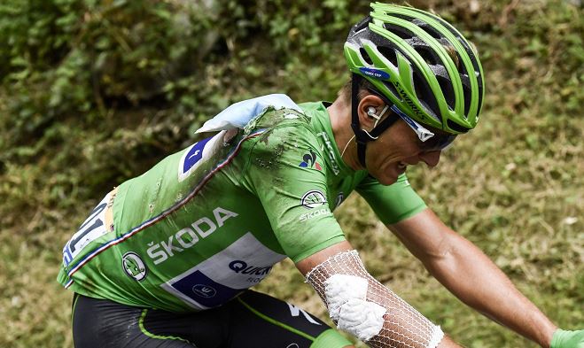 Marcel Kittel zelený dres nezíska. V dnešnej 17. etape po hromadnom páde odstúpil z Tour de France!
