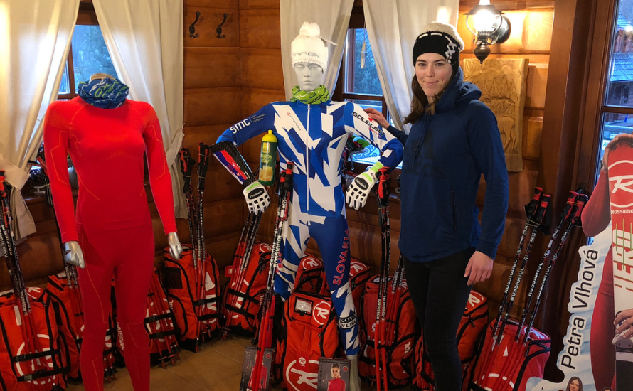 Petra Vlhová už v mladom veku dokazuje, aká je hviezda: Mladým talentom na Slovensku nechala pripraviť lyžiarsku výstroj! (FOTO)
