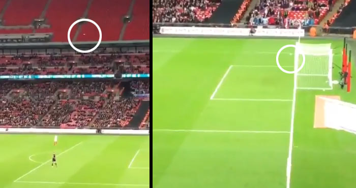 Papierové lietadielko vo Wembley perfektne pobavilo fanúšikov Anglicka. Skončilo totiž v bránke! (VIDEO)