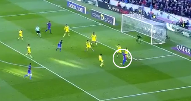 Messi jednou kľučkou vyškolil troch obrancov Las Palmas! (VIDEO)