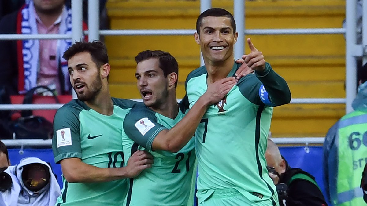Cristiano Ronaldo hrdinom Portugalska. Pozrite si jeho víťazný gól do siete Ruska na pohári konfederácii! (VIDEO)