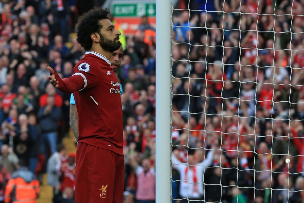Nezastaviteľný Salah strelil parádnou hlavičkou svoj 40. gól v sezóne! (VIDEO)