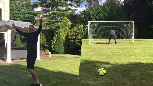 Ibrahimovič sa stavil s kamarátom, že ho s loptou trafí do zadku (VIDEO)