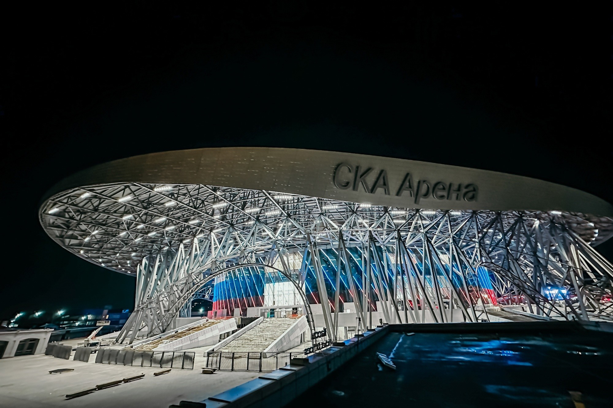 Nový najväčší hokejový štadión na svete - SKA Arena v Petrohrade Foto-4