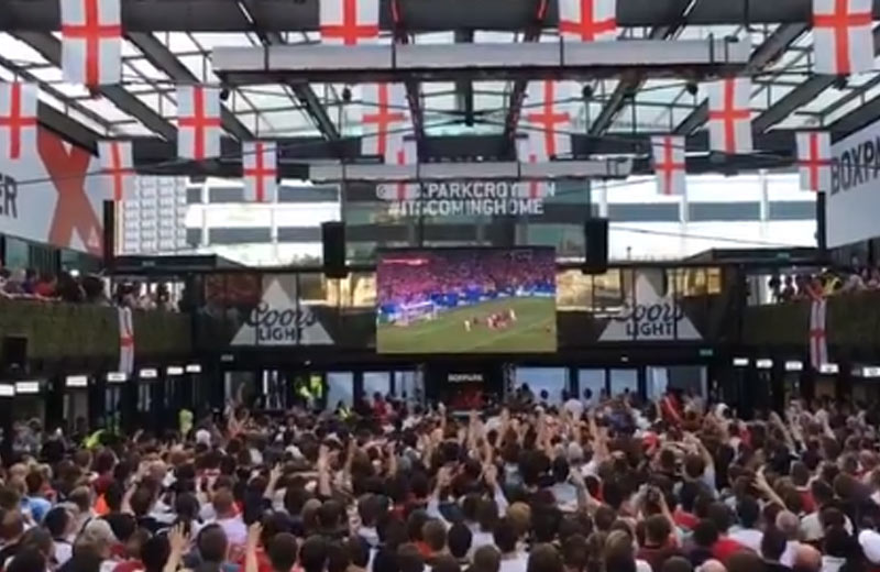 Totálne šialenstvo: Fanúšikovia po Anglicku oslavujú parádny gól proti Chorvátsku! (VIDEO)