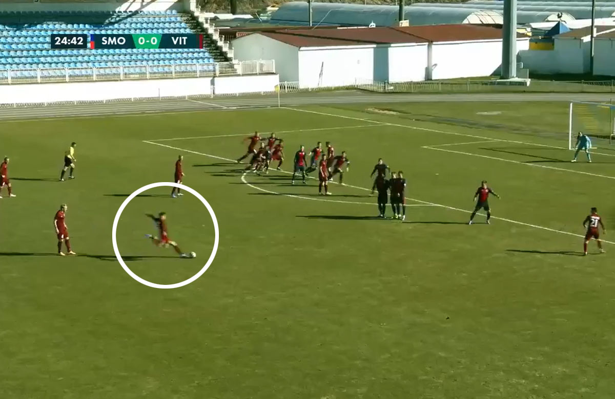 Parádna gólová bomba z futbalovej ligy v Bielorusku (VIDEO)