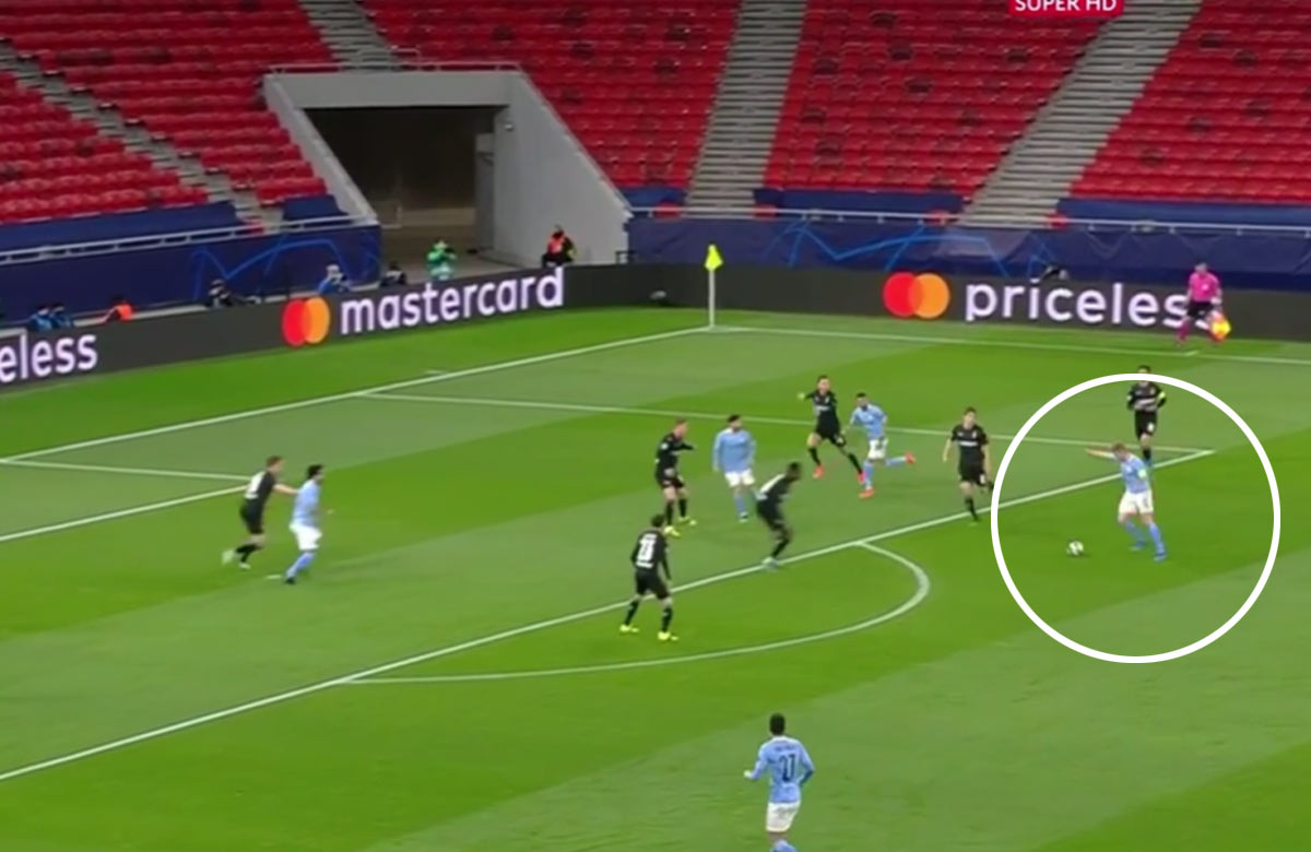 Výstavná strela Kevina De Bruyna proti Mönchengladbachu (VIDEO)