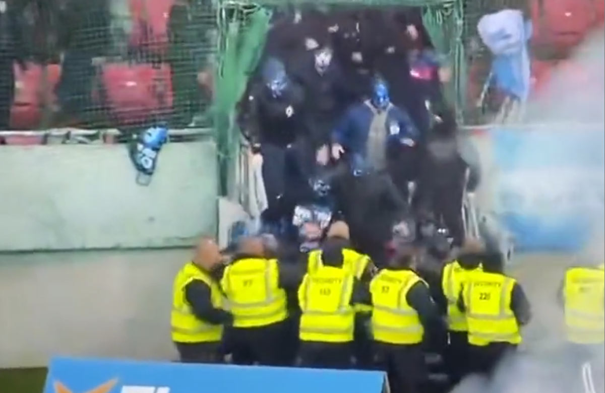 VIDEO: Detailné zábery zo stretu fanúšikov Trnavy a Slovana