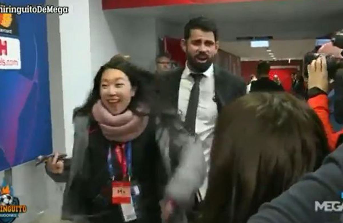 Diego Costa začal kašlať na novinárov po postupe cez Liverpool (VIDEO)
