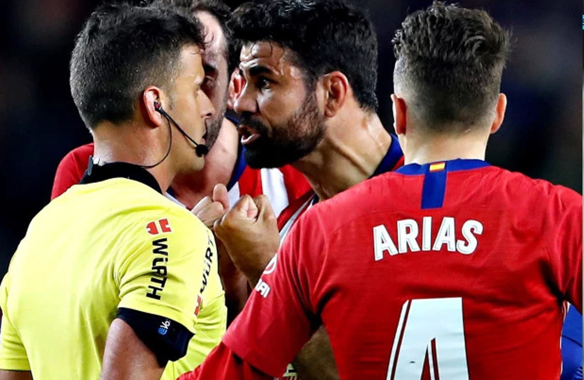 Diego Costa spoznal trest za červenú kartu proti Barcelone! (VIDEO)