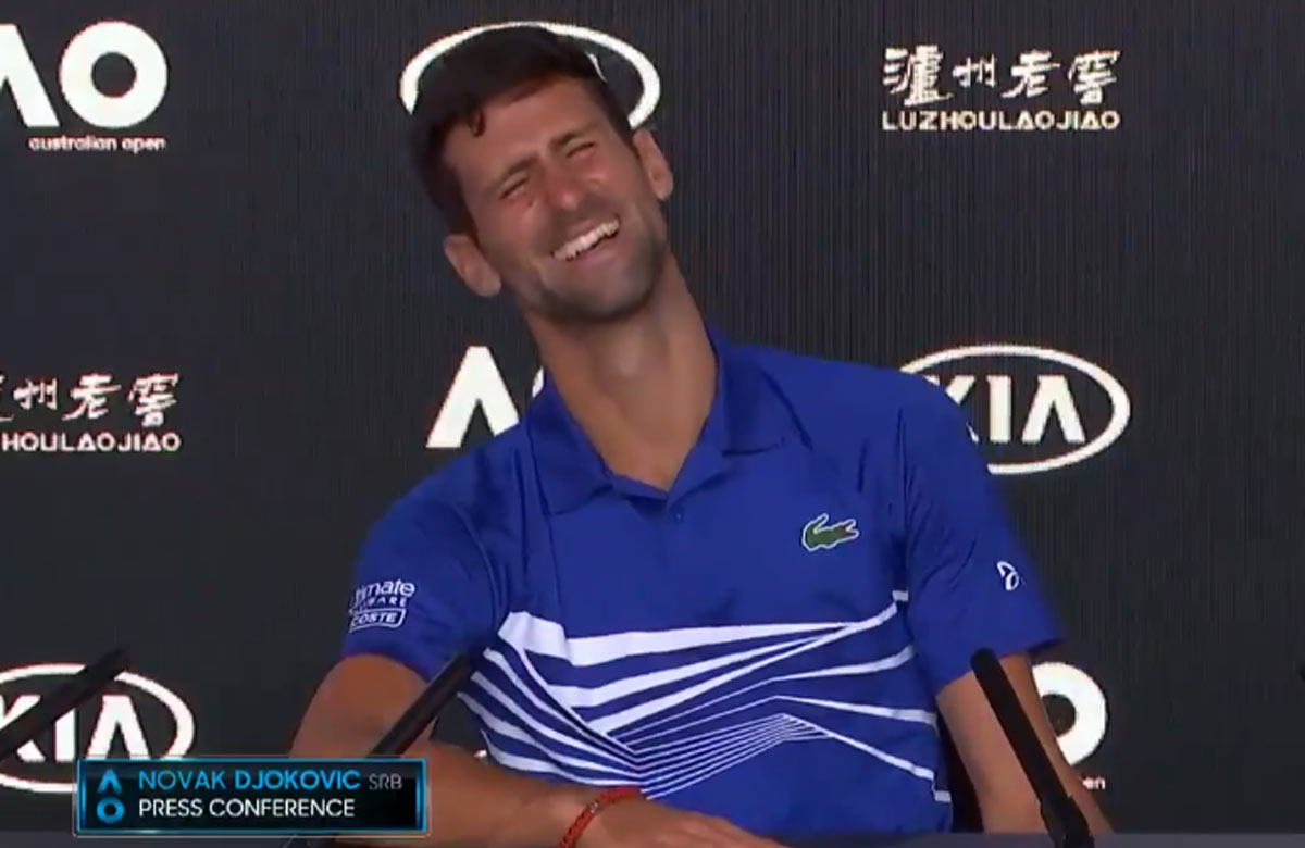 Novak Djokovič zabával na tlačovke po triumfe na Australian Open! (VIDEO)