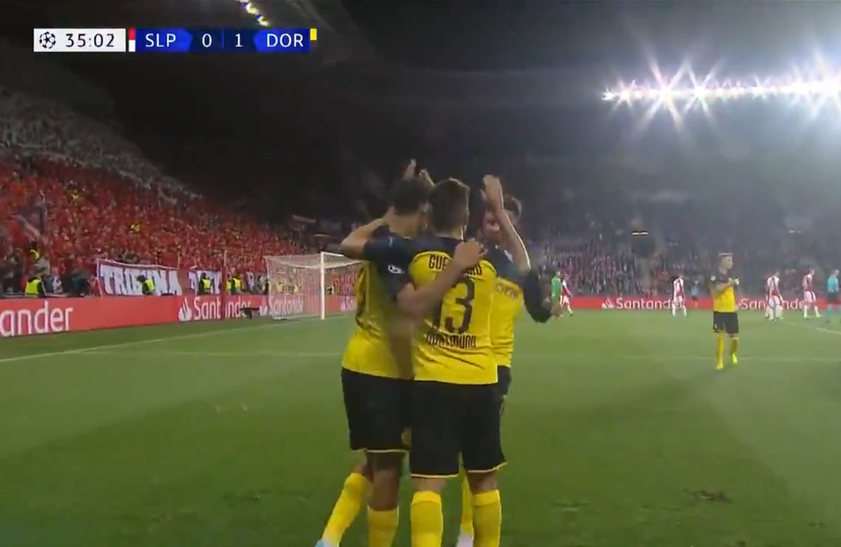 Slavia prehráva s Dortmundom po parádnom sóle mladého Hakimiho (VIDEO)