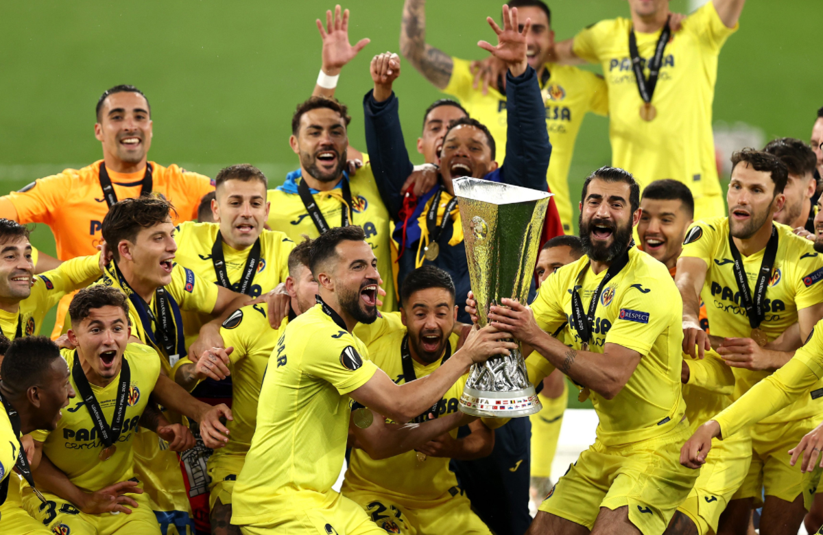 Villarreal oslavuje historický triumf v Európskej Lige (VIDEO)