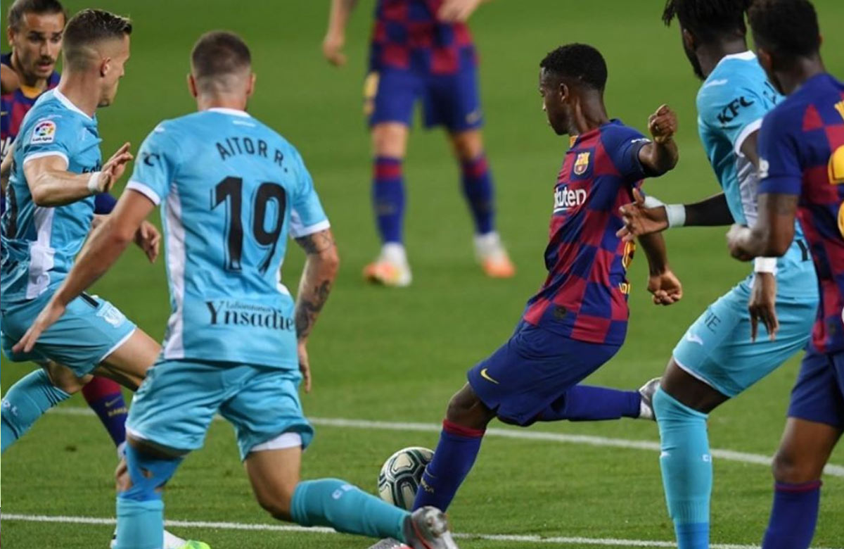 Parádny gól 17-ročného supertalentu Barcelony Ansu Fatiho (VIDEO)