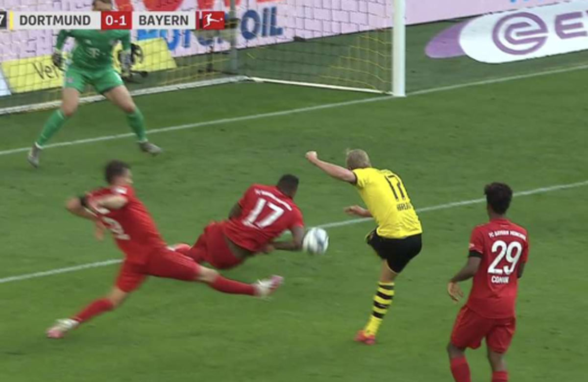 Poškodil rozhodca Dortmund v zápase s Bayernom? (VIDEO)