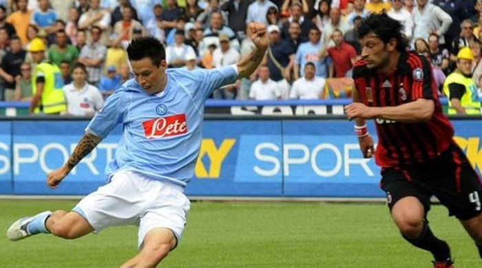 Presne 10 rokov dozadu strelil Marek Hamšík famózny gól do siete AC Milána! (VIDEO)