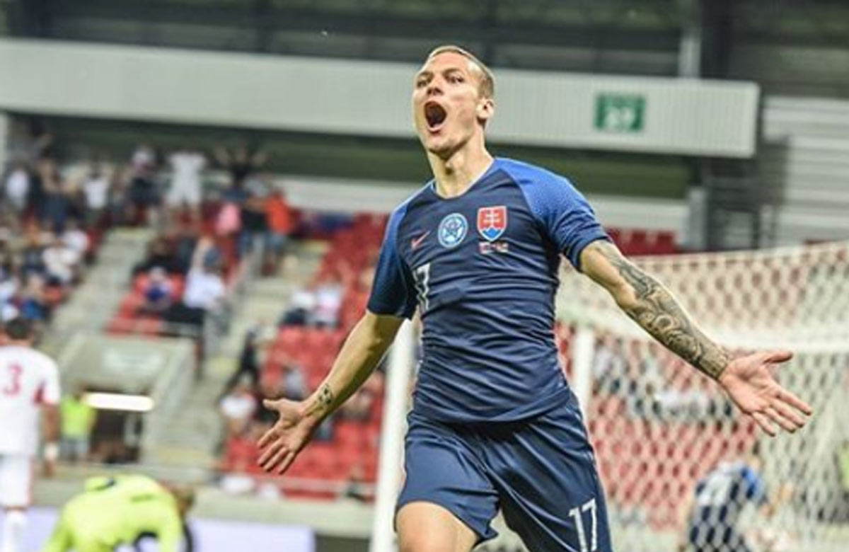 Lukáš Haraslín s parádnym gólom pri svojom debute za Slovensko! (VIDEO)