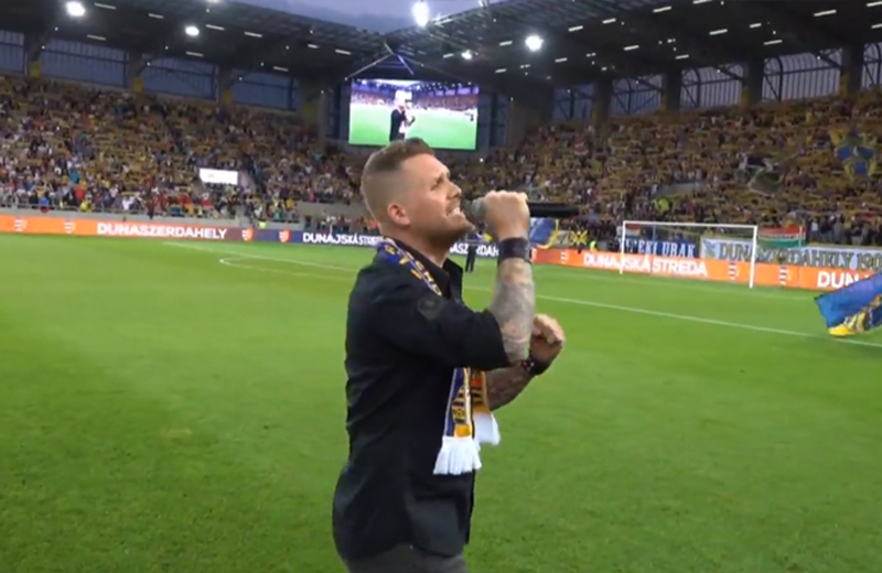 Elektrizujúca klubová hymna Dunajskej Stredy na ich novom štadióne pred duelom v Európskej Lige! (VIDEO)