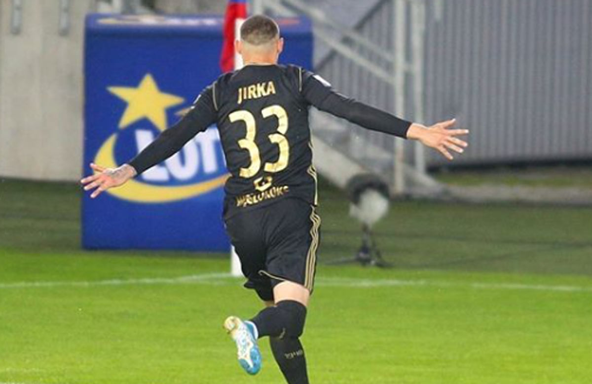 Erik Jirka a jeho parádny gól v poľskej lige (VIDEO)