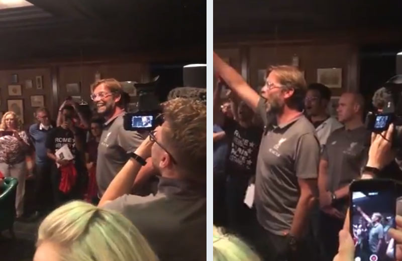 Jurgen Klopp prekvapil fanúšikov v bare a začal s nimi spievať povestný chorál! (VIDEO)