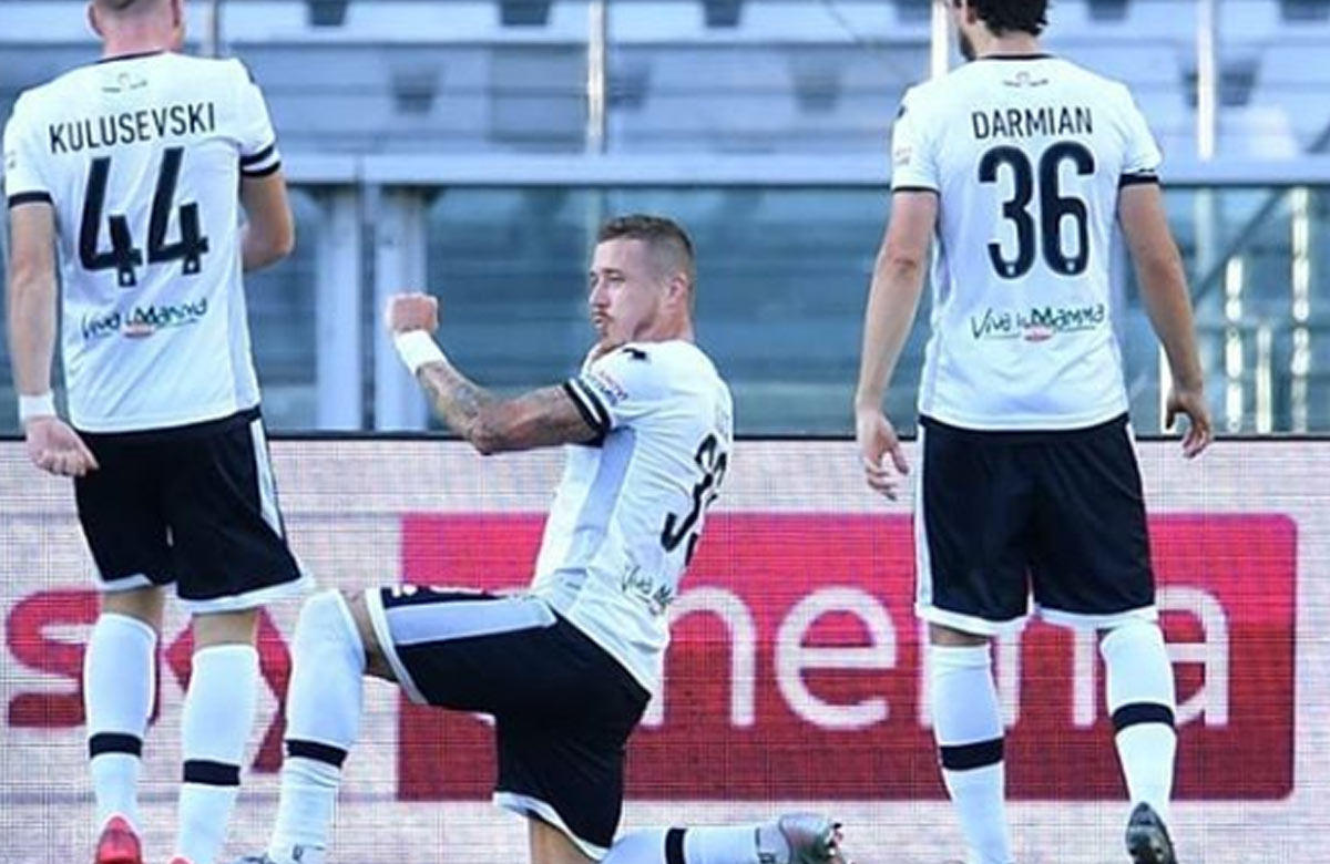 Juraj Kucka s gólom pri reštarte talianskej Serie A