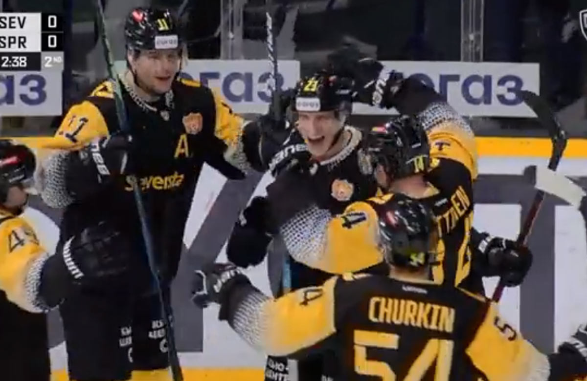 VIDEO: Adam Liška s ďalším gólom za Čerepovec v KHL