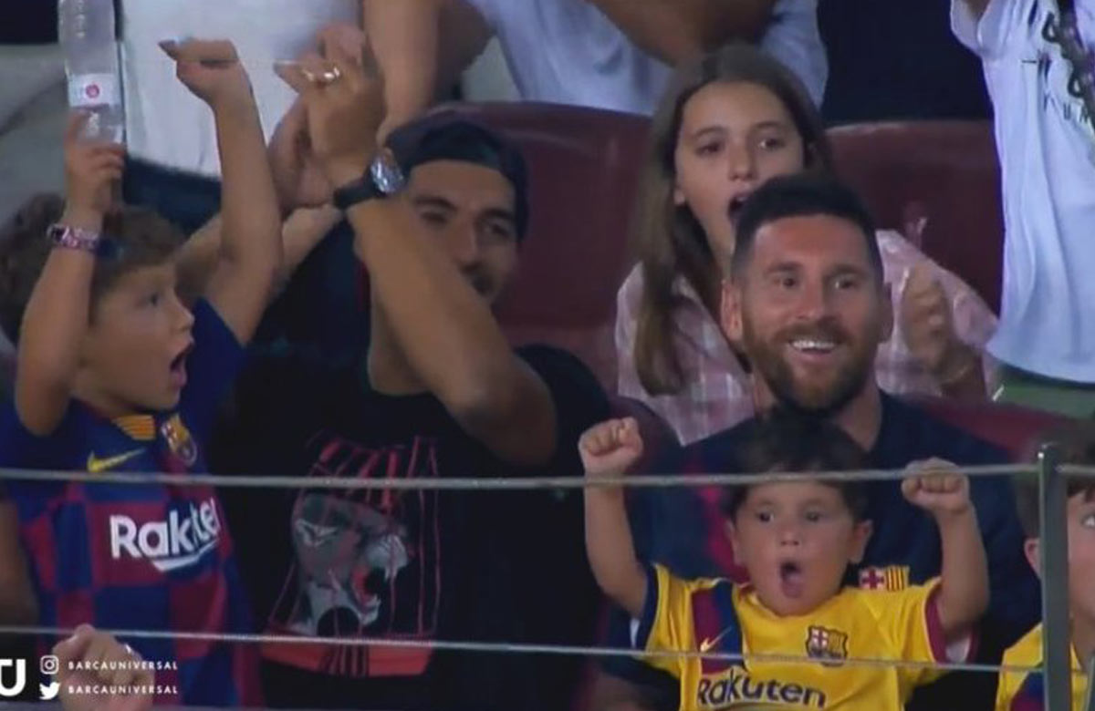 Syn Messiho sa omylom radoval z gólu Betisu. Perfektná reakcia otca so Suarezom (VIDEO)