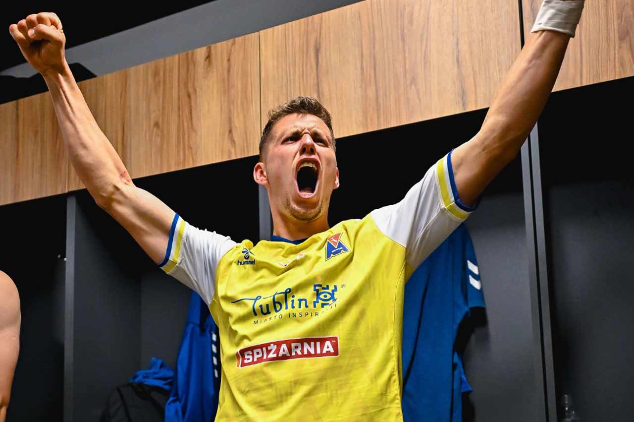 Samuel Mráz mení po životnej sezóne dres. S novým tímom ho čaká boj o Ligu majstrov