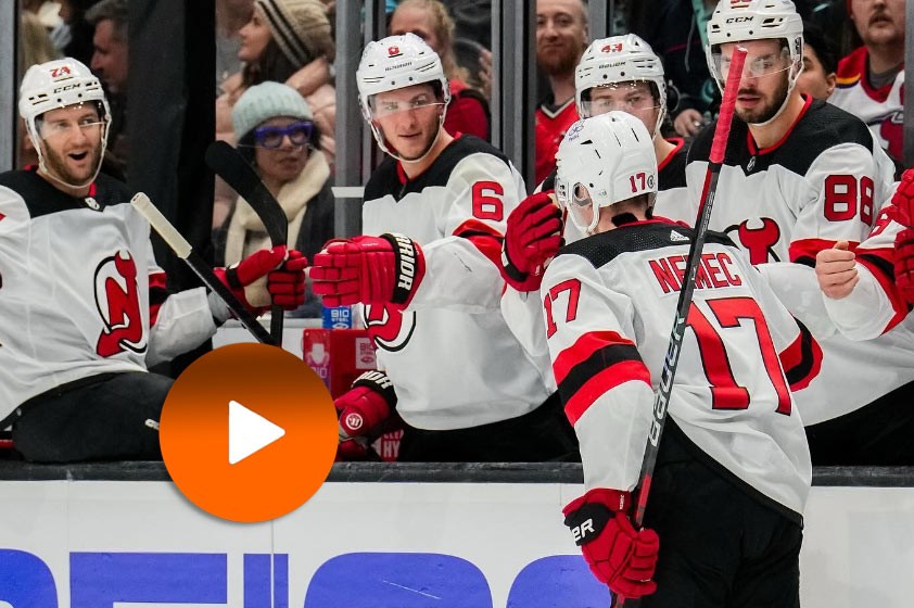 VIDEO: Šimon Nemec strelil prvý gól v kariére NHL