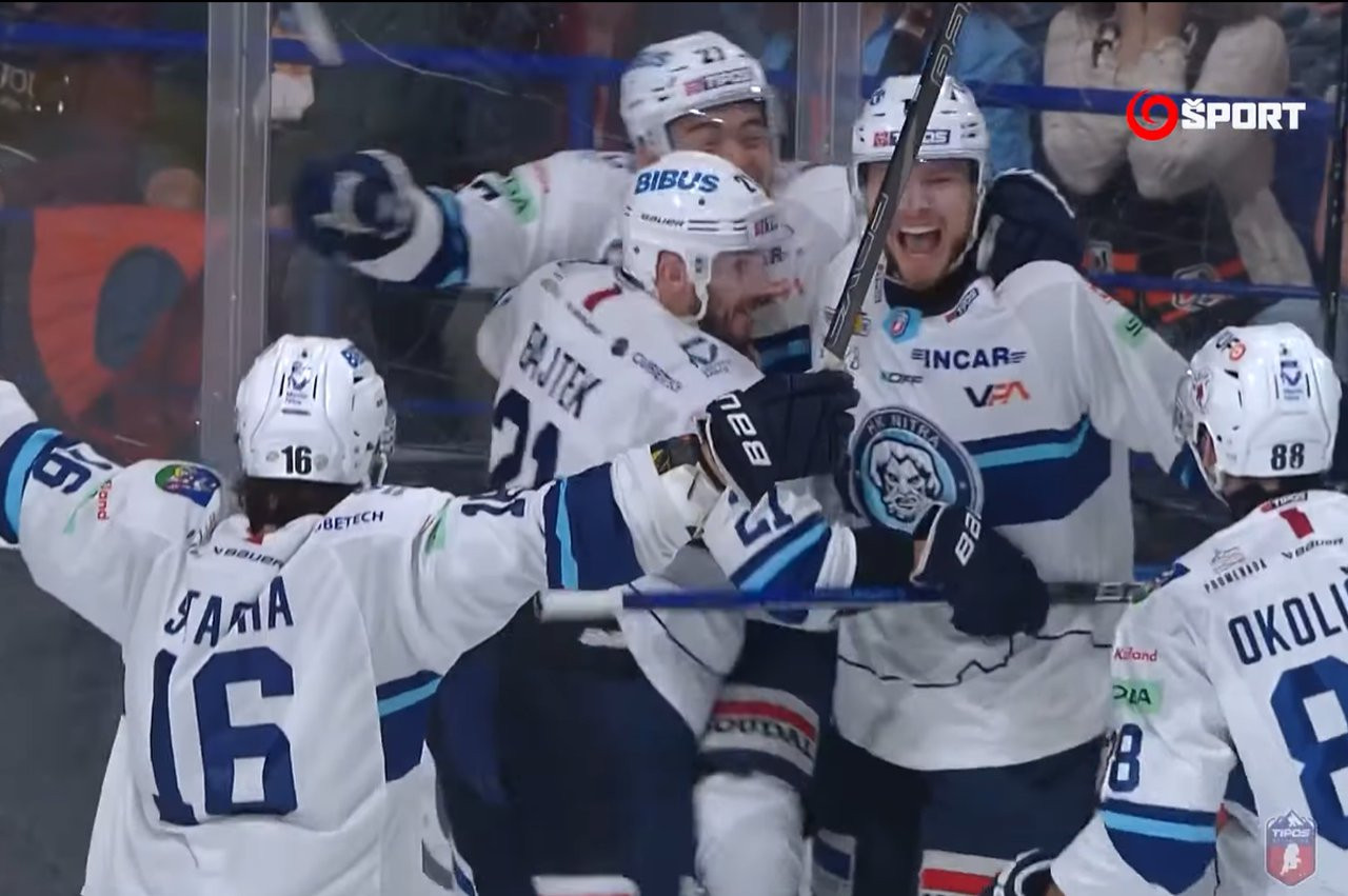 Corgoni umlčali Steel Arénu. Nitra zvíťazila v úvodnom finále play-off Tipos extraligy