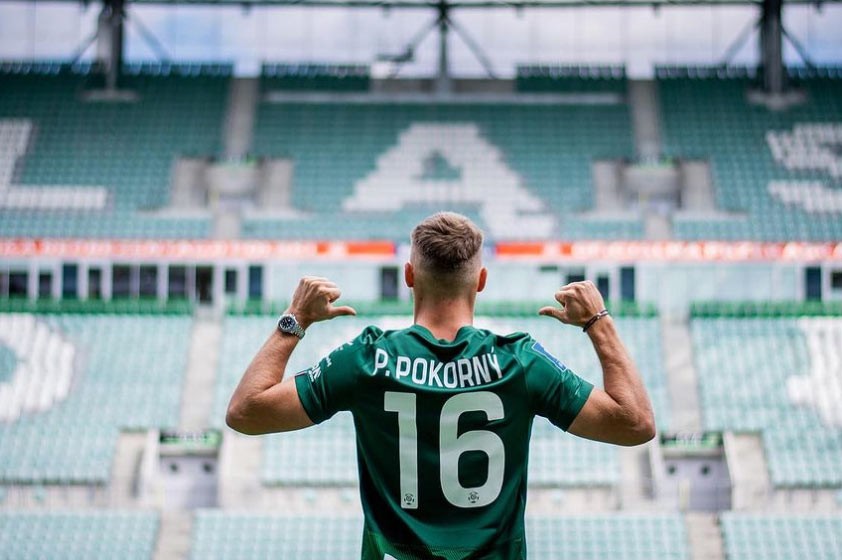 Peter Pokorný opúšťa Real Sociedad. Slovenský mladík si oficiálne našiel nový klub
