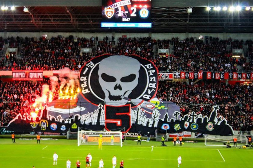 Spartak Trnava a Slovan Bratislava spoznali trest za správanie fanúšikov počas derby