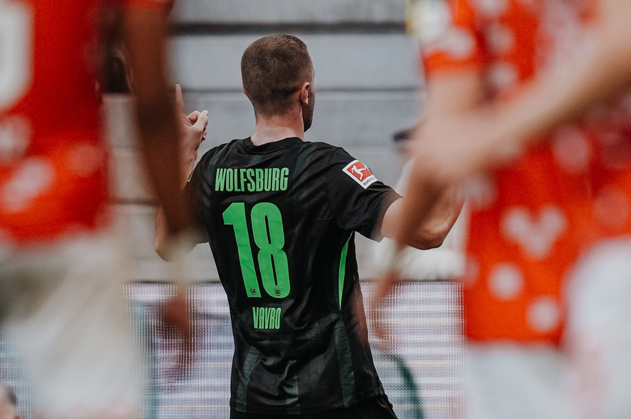 VIDEO: Denis Vavro hrdinom Wolfsburgu. V závere zachraňoval remízu proti Mainzu