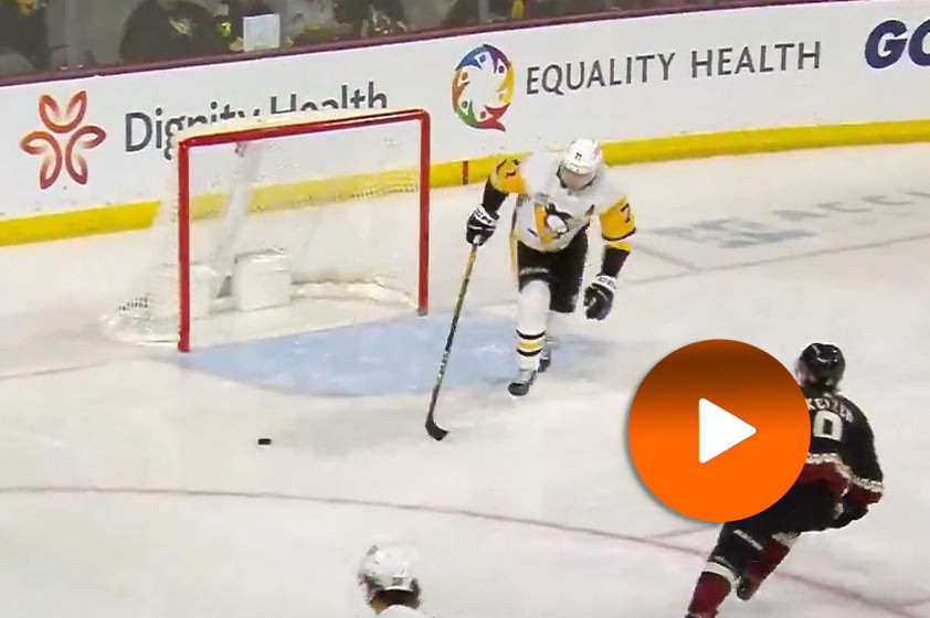 VIDEO: Gól, aký NHL dlho nevidela. Malkin si strelil neuveriteľného vlastenca
