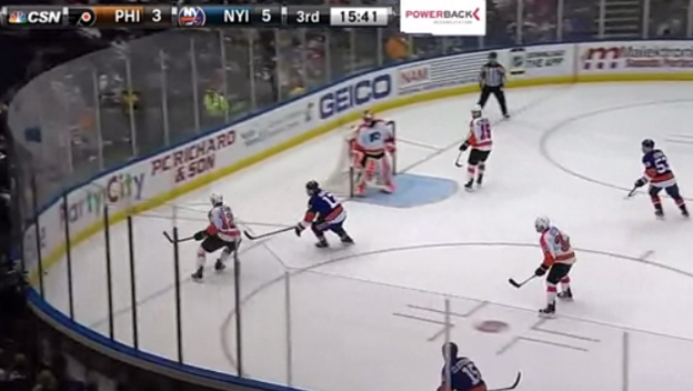 4 bodyčeky behom 10-tich sekúnd v zápase Islanders vs Flyers