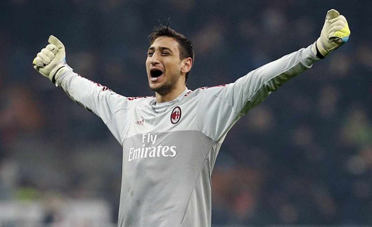 17-ročný brankár AC Milána chytil penaltu v 96. minúte, AC vďaka tomu vyhralo 3:2! (VIDEO)