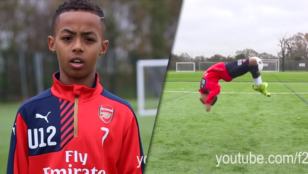 Zázračné dieťa Arsenalu si zo súperov robí dobrý deň! (VIDEO)