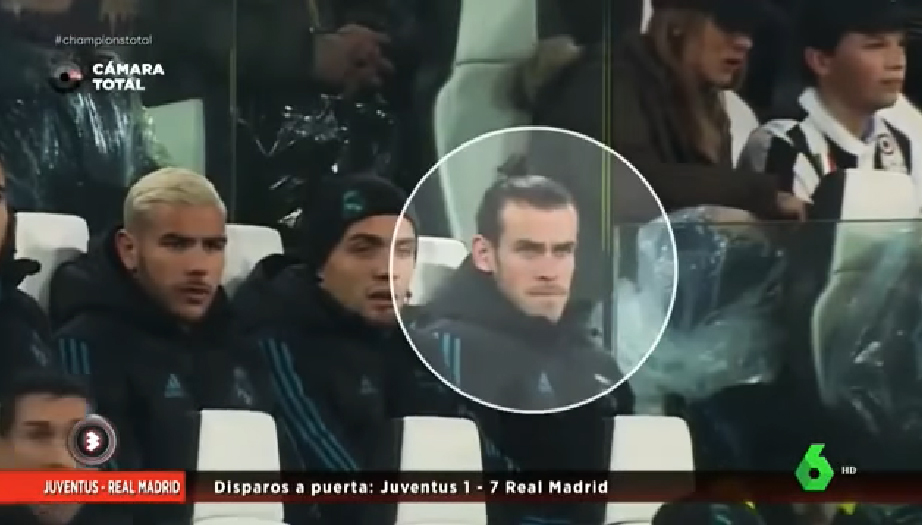 Celá lavička Realu Madrid vybuchla od radosti po nožničkách Ronalda. Jediný zostal sedieť bez nálady Bale! (VIDEO)