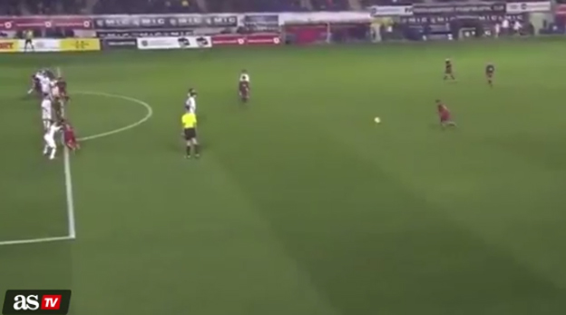 10-ročný talent Barcelony a jeho priamy kop z 25 metrov proti Realu Madrid (VIDEO)