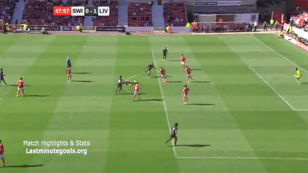 Christian Benteke s fantastickým gólom pri svojej premiére za Liverpool