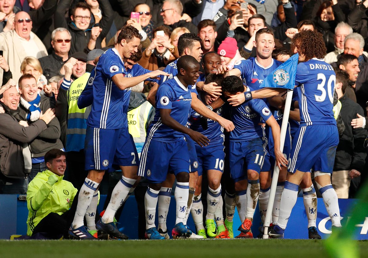 Londýn je modrý: Chelsea v derby zápase nedala šancu Arsenalu a triumfovala 3:1! (VIDEO)