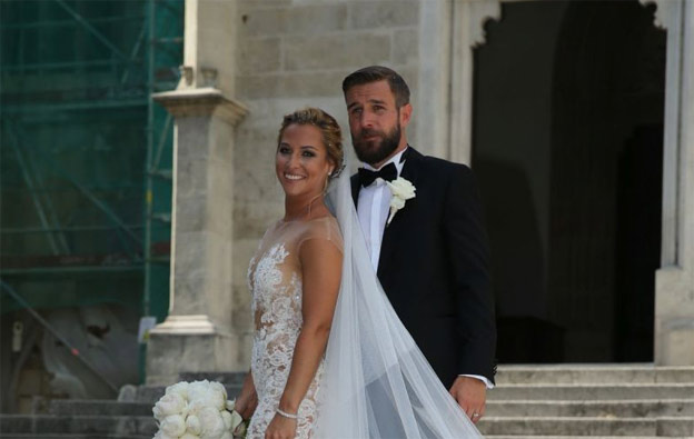 Dominika Cibulková je vydatá! Pozrite si zábery z jej svadby! (VIDEO)