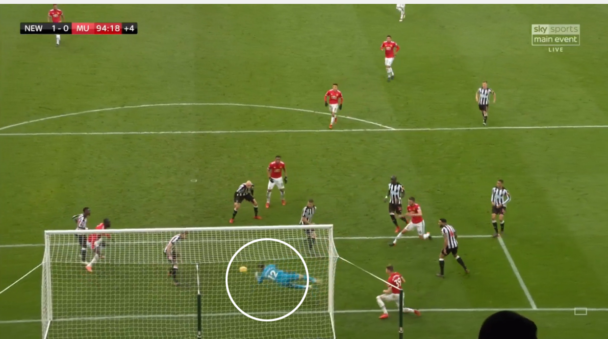 Ako Martin Dúbravka skvelým reflexom zabránil Manchestru United vyrovnať v 95. minúte! (VIDEO)