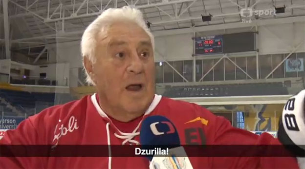 Štáb českej televízie natrafil na kanadskú hokejovú legendu. Spomenul si na neprekonateľného Dzurillu! (VIDEO)