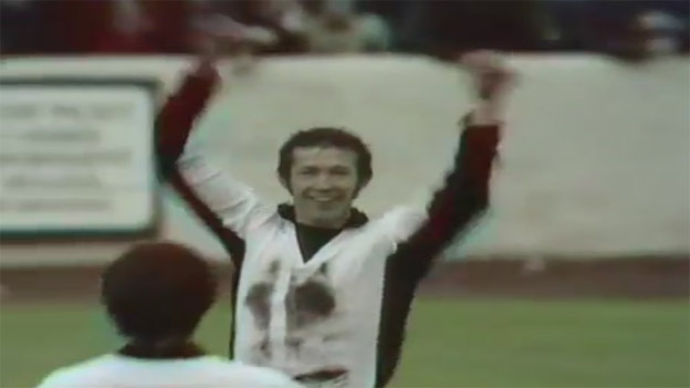 Archívny záber: Alex Ferguson a jeho gól z roku 1973